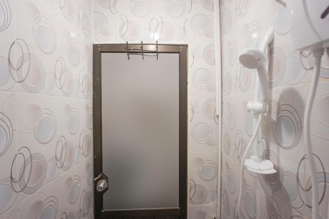 Oyo 2598 Hotel Chocolate Langsa Ngoại thất bức ảnh